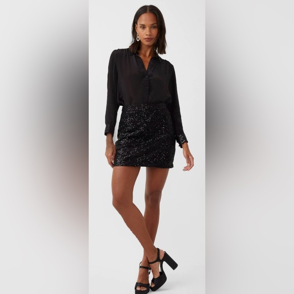 French Connection Black Sequin Eshka Mini Skirt - Picture 4 of 11